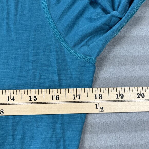 Segments Shirt Womens Medium Blue Long Sleeve Performance Base Layer Athletic - Picture 5 of 8